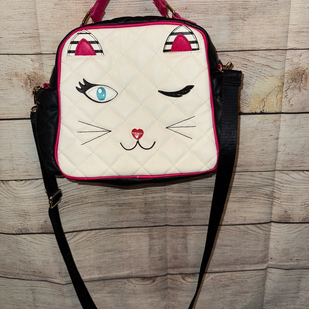 Betsey Johnson insulated cat face bag